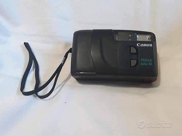 macchina  fotografica  vintage.. 