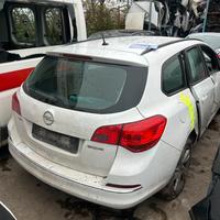 Ricambi Opel Astra J 1.6 CDTi B16DTL anno 2014
