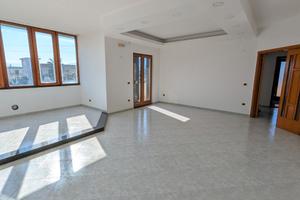 Attico Esclusivo con Giardino - Scafati (SA)