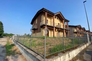 BIFAMILIARE A ORZINUOVI