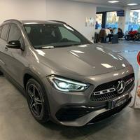MERCEDES-BENZ GLA 200 d 4x4 AMG Premium 4Matic A