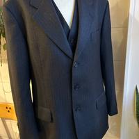 Completo giacca gilè e pantaloni