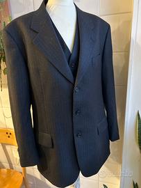 Completo giacca gilè e pantaloni