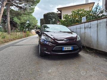 Ford fiesta 1.2 benzina 2011