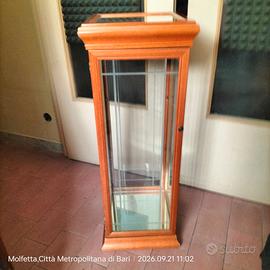 Vetrinetta a Colonna in Legno e Vetro 