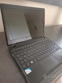  PC Computer Acer  Aspire One 