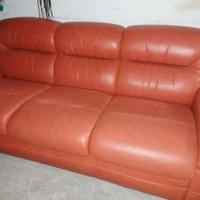 DIVANO LETTO IN PELLE