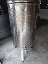 botte 300 LT acciaio vino