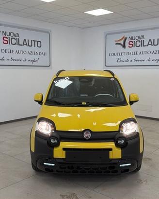 FIAT Pandina 1.0 65cv Hybrid Cross