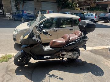 HONDA SILVER WING 400