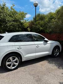 Audi Q5 FYB 2.0 tdi 190cv s-tronic