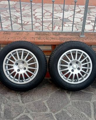 Cerchi in lega 14  con pneumatic 4 stagioni i 80%