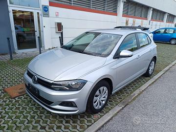 Volkswagen Polo 1.0 MPI 65 cv 5 porte Trendline BM