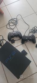 play station 2 con controller, cavi e memorie card