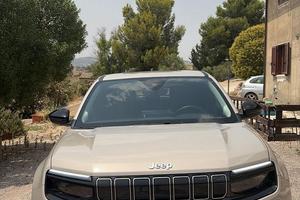 Jeep Avenger SUMMIT e-Hybrd