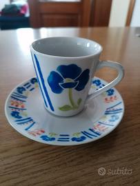Set da 6 tazzine da caffè e piattini