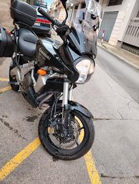 Kawasaki versis 650