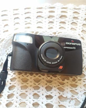 Olympus superzoom70