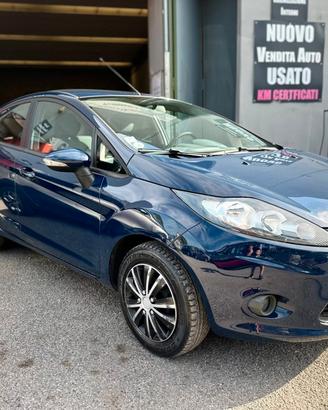 Ford Fiesta 1.4 TDCi 70CV 5 porte Titanium neopate
