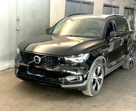 Volvo xc40 (2017-->) - 2022