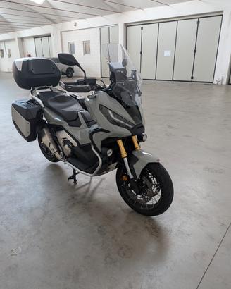 Honda xadv 750