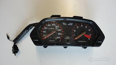 Honda Dominator RD02 contachilometri