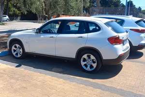 BMW X1 DRIVE 18D