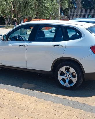 BMW X1 DRIVE 18D
