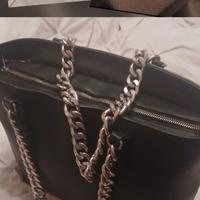 Borsa nera grande Bershka 