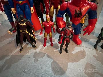 Set personaggi marvel