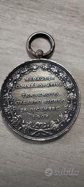 Medaglia arg. Comm.Terremoto Calabro Siculo 1908