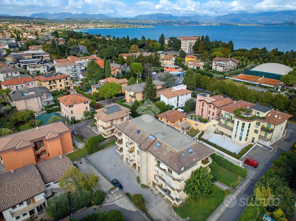 Apartment in Desenzano del Garda, Rivoltella del Garda - View 2