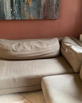 Divano ad angolo completamente sfoderabile