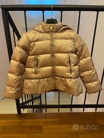 Piumino invernale con cappuccio