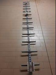 SCALA PROFESSIONALE ZINGATA PER TRALICCI O PALI