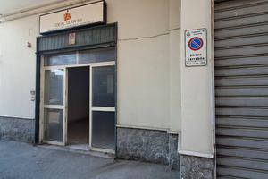LOCALE COMMERCiALE C/1 MQ 50 * ViA INDiPENDENZA