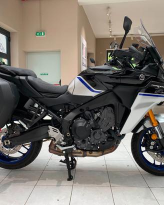 Yamaha Tracer 9 GT + Y-AMT