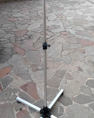 Supporto in alluminio pieghevole telescopico