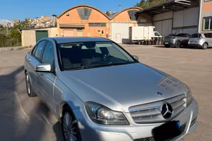 Mercedes benz c200