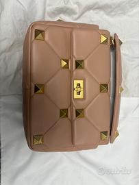 Borsa con borchie (Valentino)