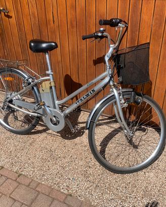 Bici elettrica in alluminio