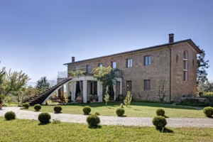 Cave prestigioso casale