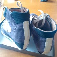 Scarpe in camoscio Geox 