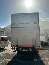 Furgone sponda idraulica