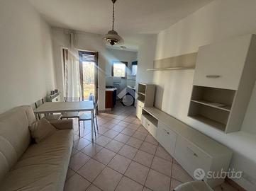 2 LOCALI A BANCHETTE