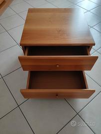 letto e comodino 