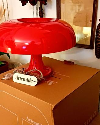 Lampada Artemide Nessino rossa – Originale