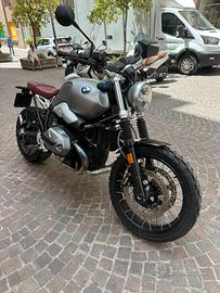 BMW R nine-t scrambler