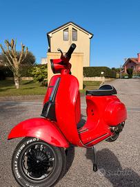 Vespa 50S Rossa