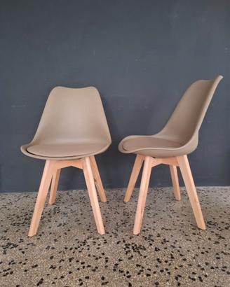 4 sedie in legno con cuscino integrato